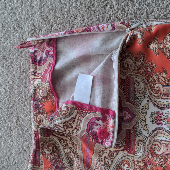 Signature Ornate Long Capris - Picture 3 of 5